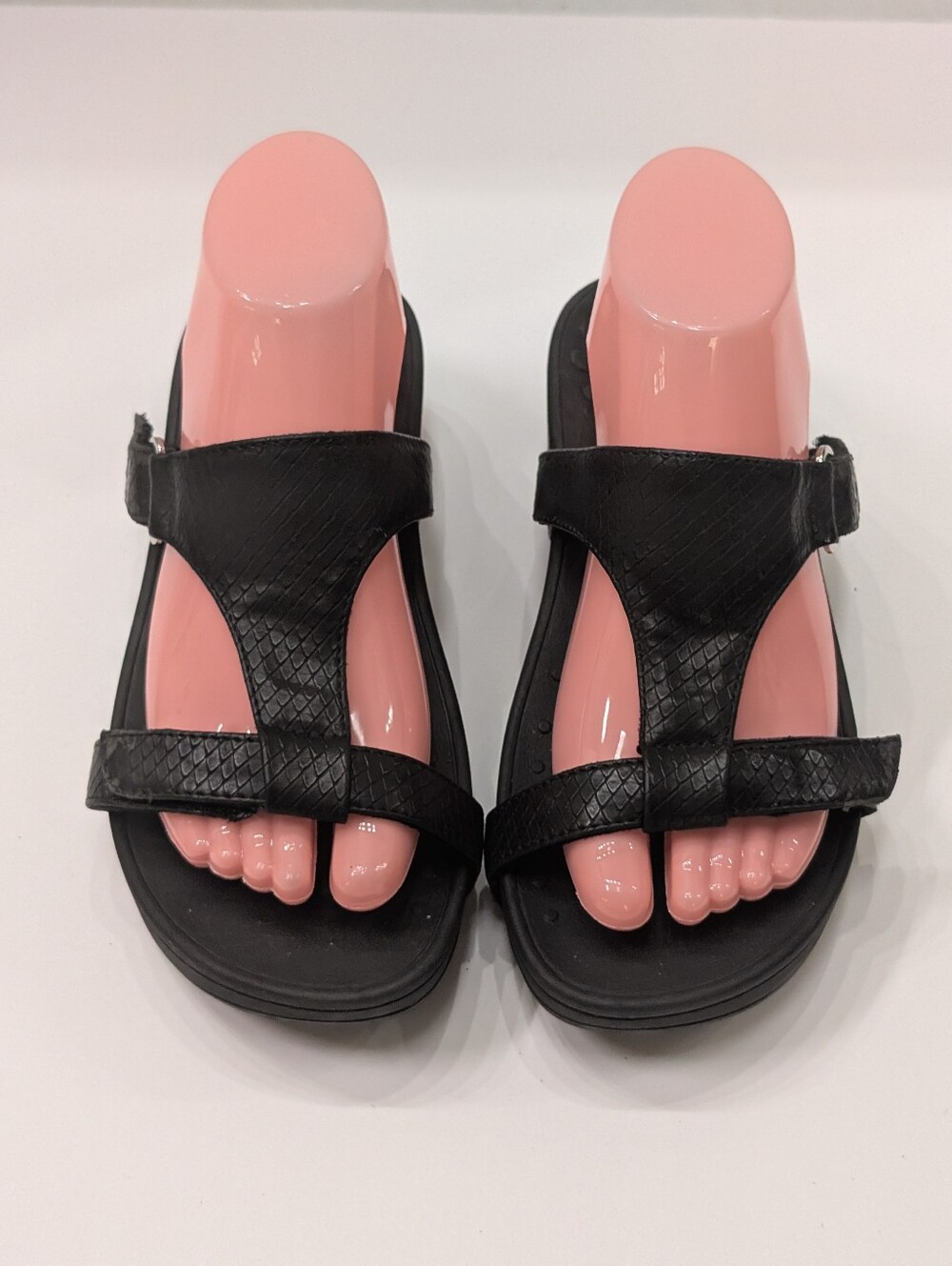 Vionic Women's 7W Ellie Wedge Sandals Black Snake Embossed Hook Loop Strappy